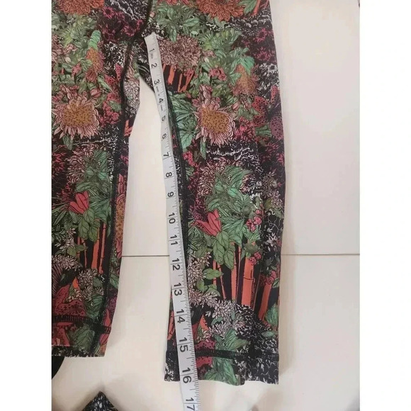 Lululemon Wunder Under High Rise Zen Garden Floral Size 4. NWOT. - Picture 7 of 7